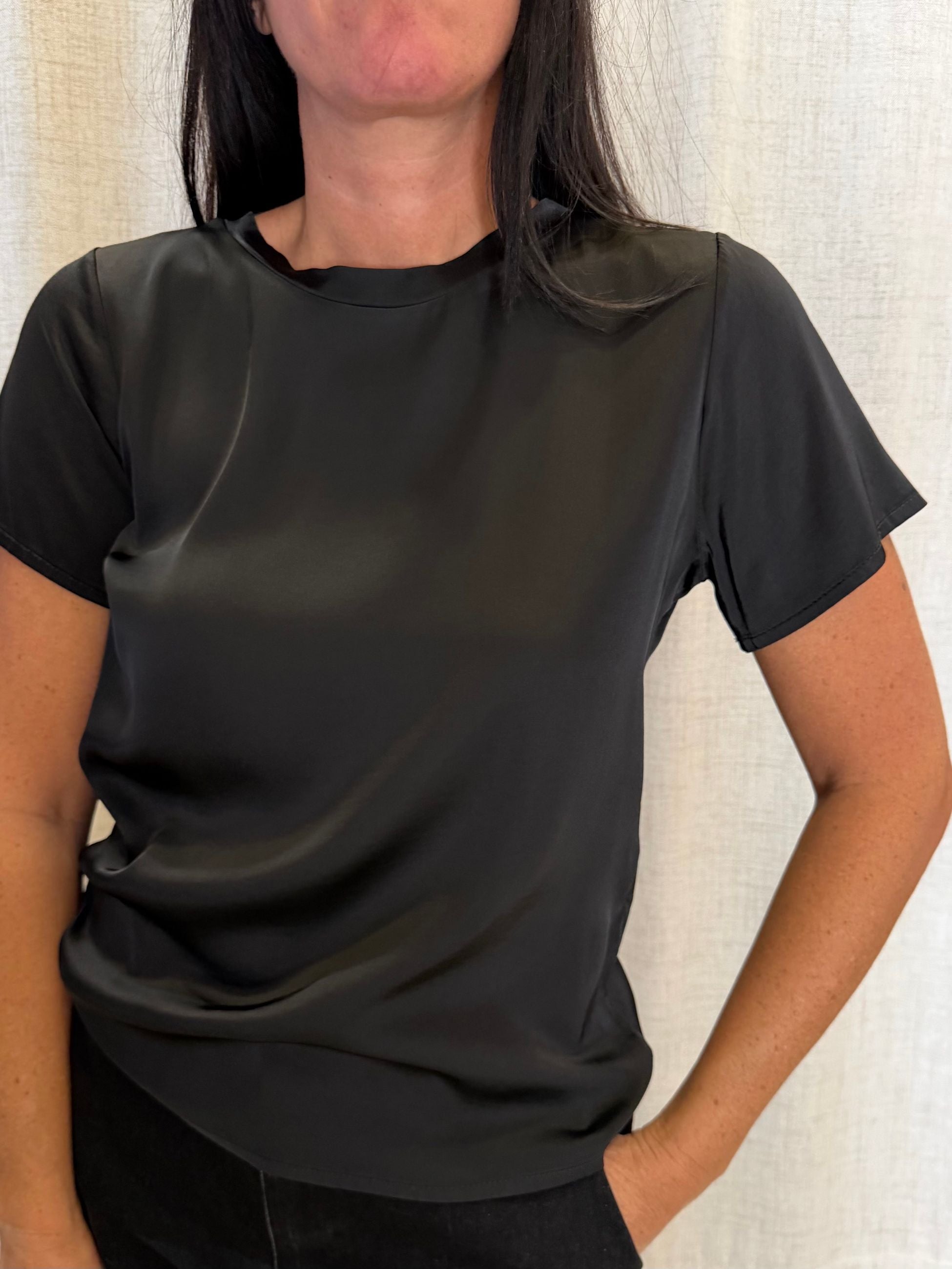 T-SHIRT RASO NERO