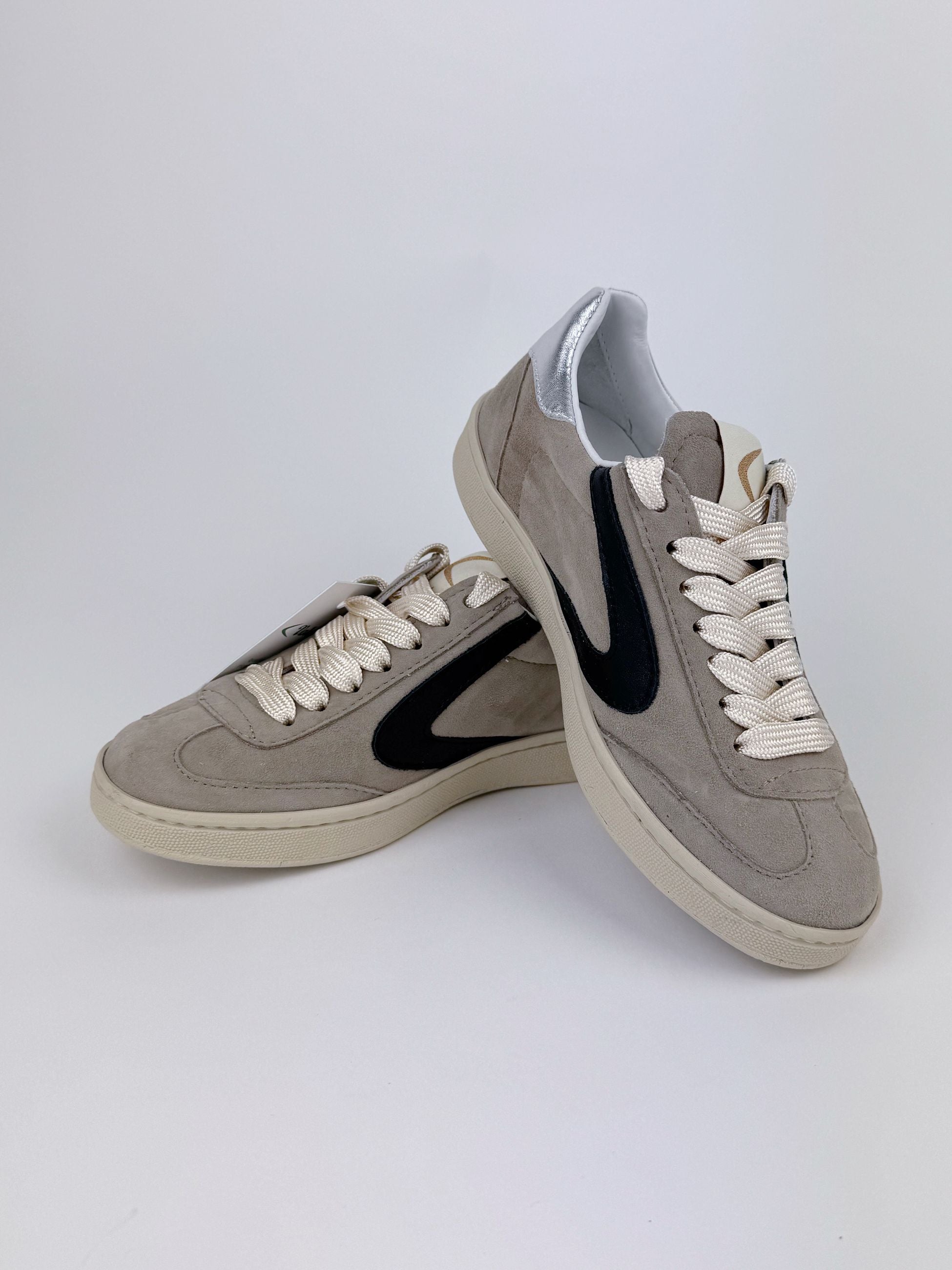 VALSPORT OLIMPIA SUEDE MERINGUE