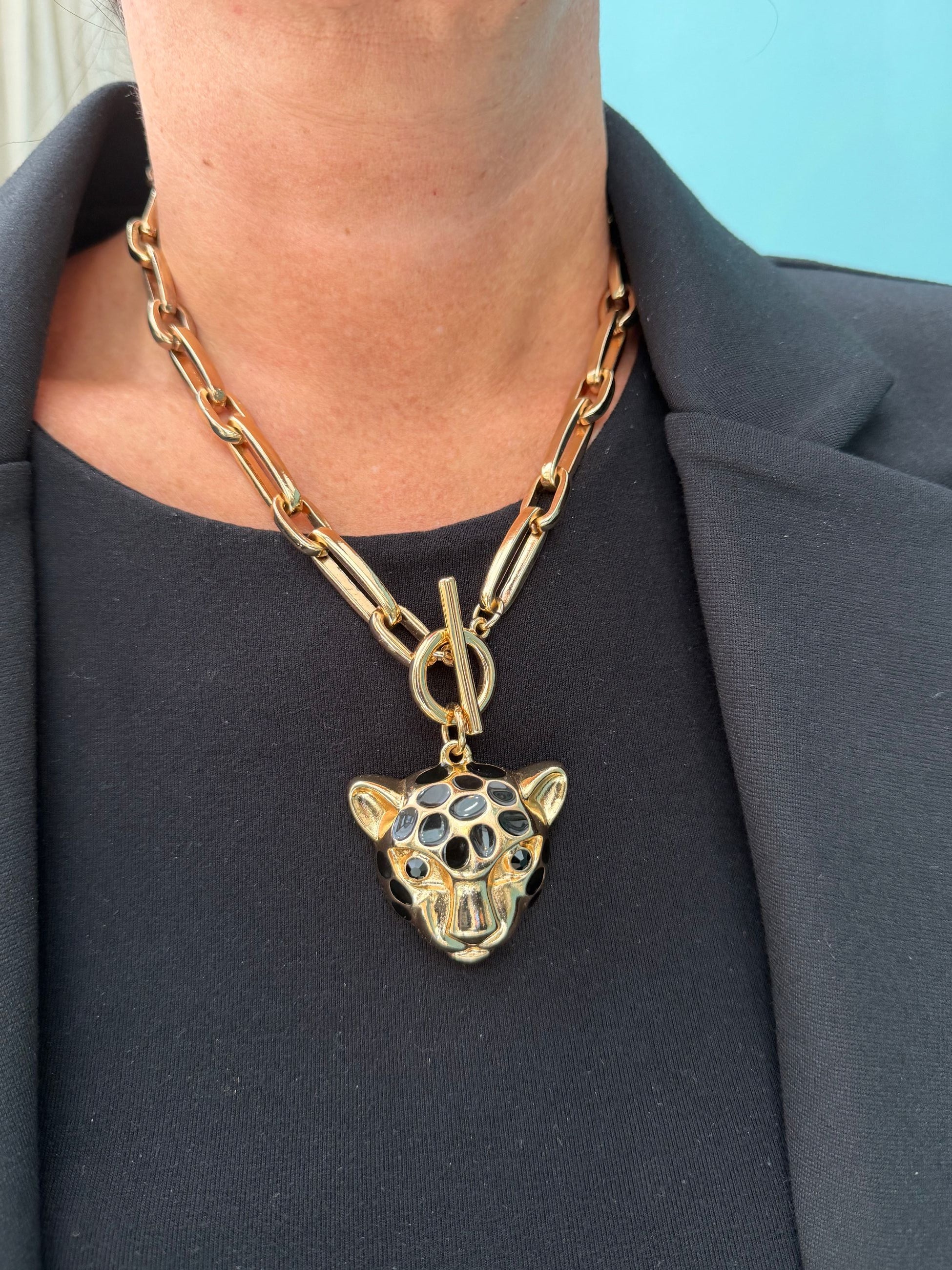 COLLANA LEO