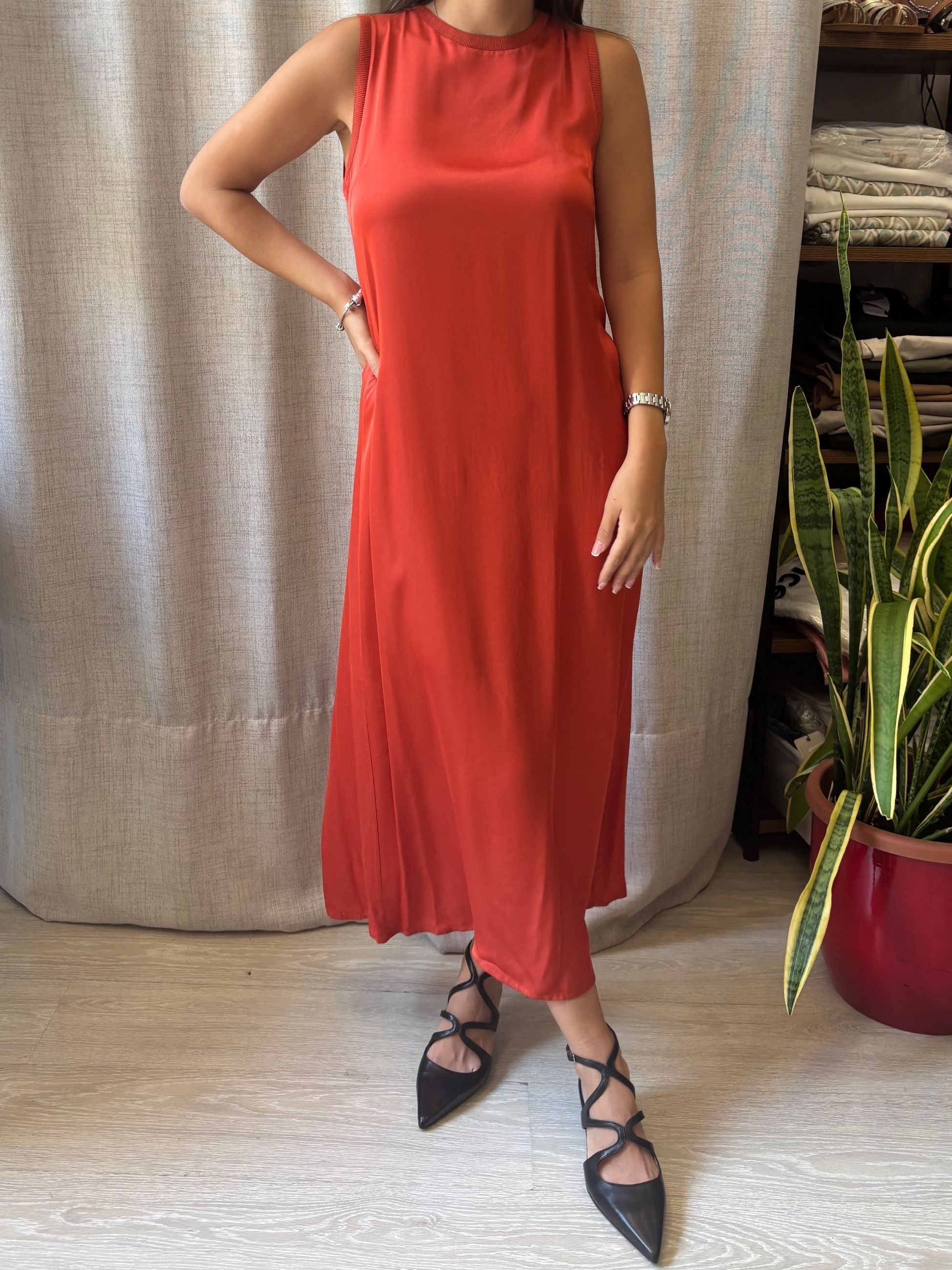 ABITO CARLA