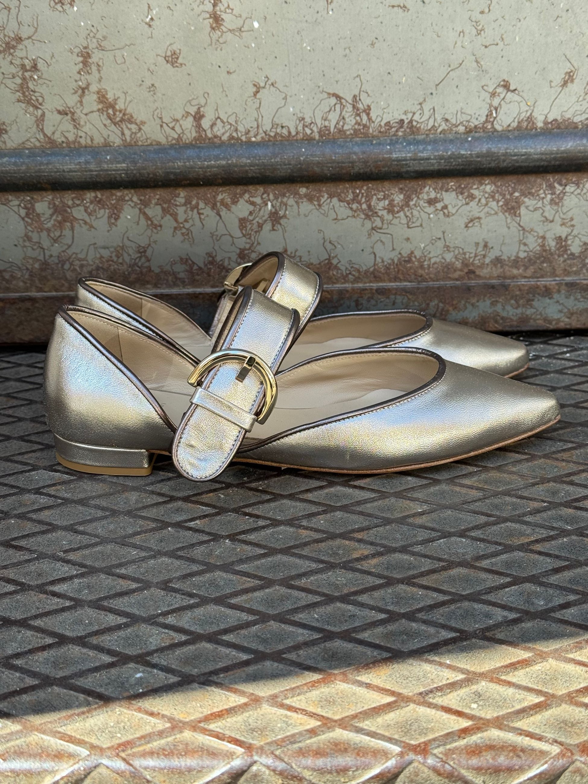 MINERVA BALLERINA