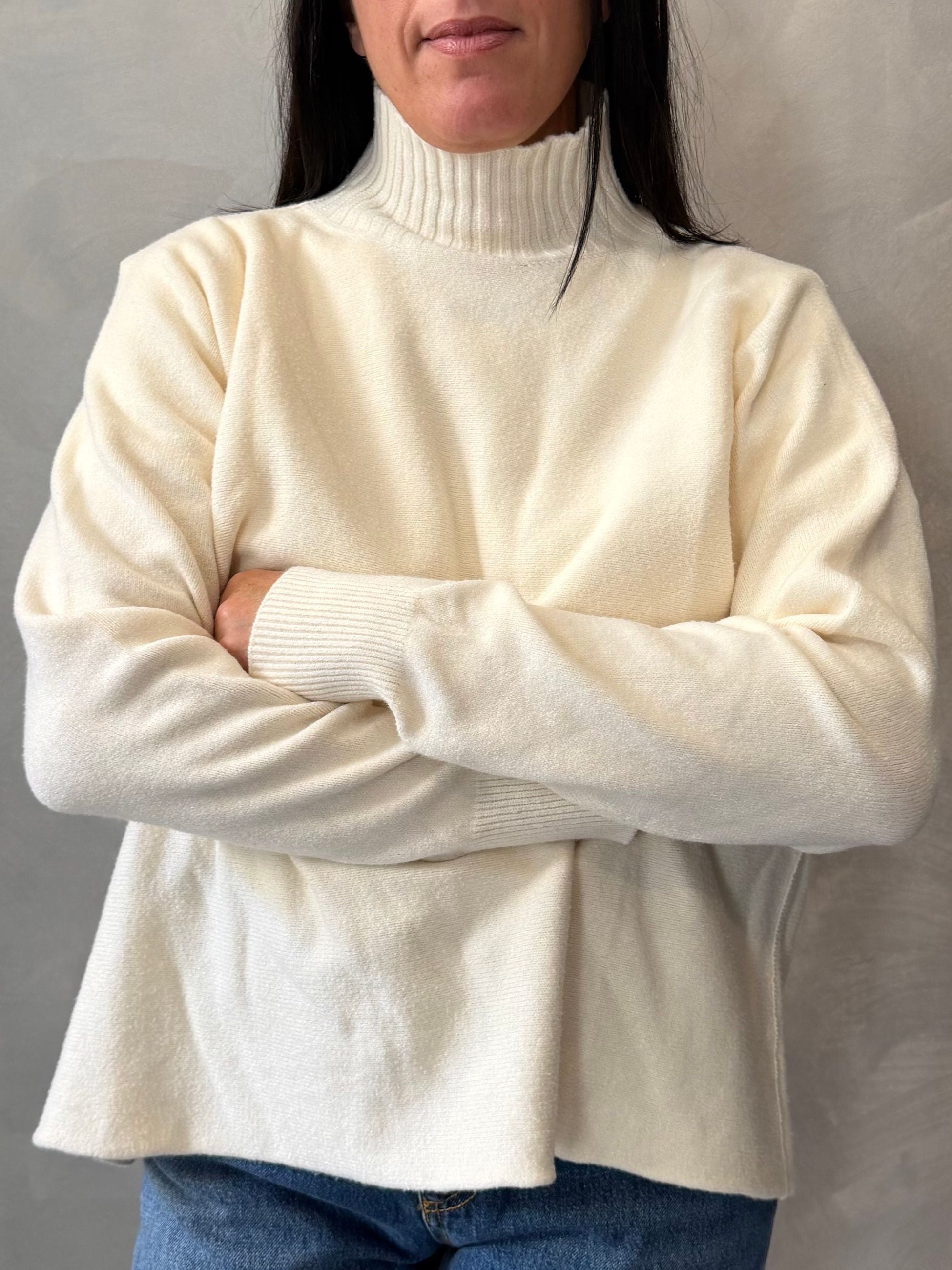 MAGLIA LUPETTO LATTE